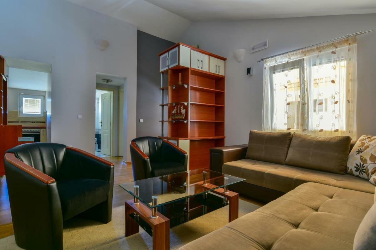Petrovac Apartments Srzentic מראה חיצוני תמונה
