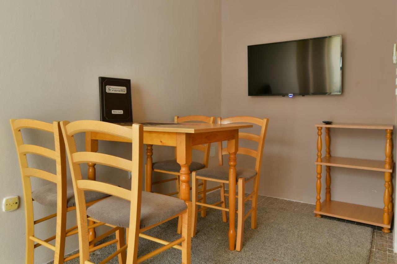Petrovac Apartments Srzentic מראה חיצוני תמונה